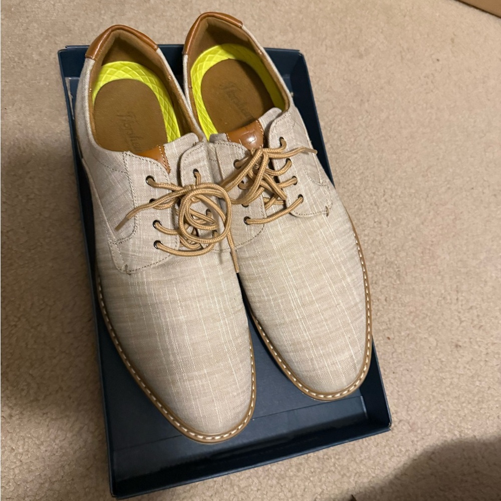 Florsheim Men’s Casual Dress Shoes Beige Linen Style – Leather Trim – With Box